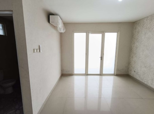 Rumah Disewakan di Senopati Grand Taruma Karawang